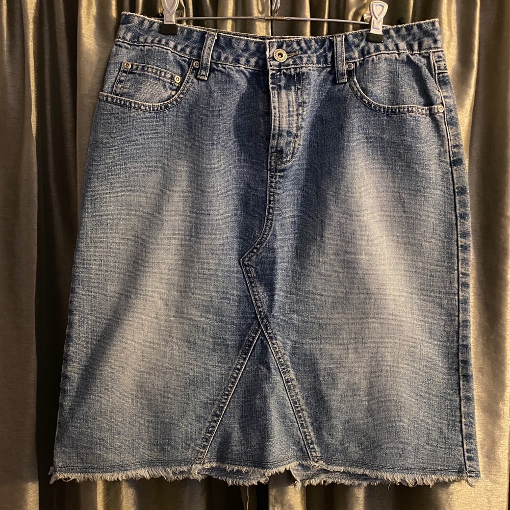 Aeropostale denim skirt